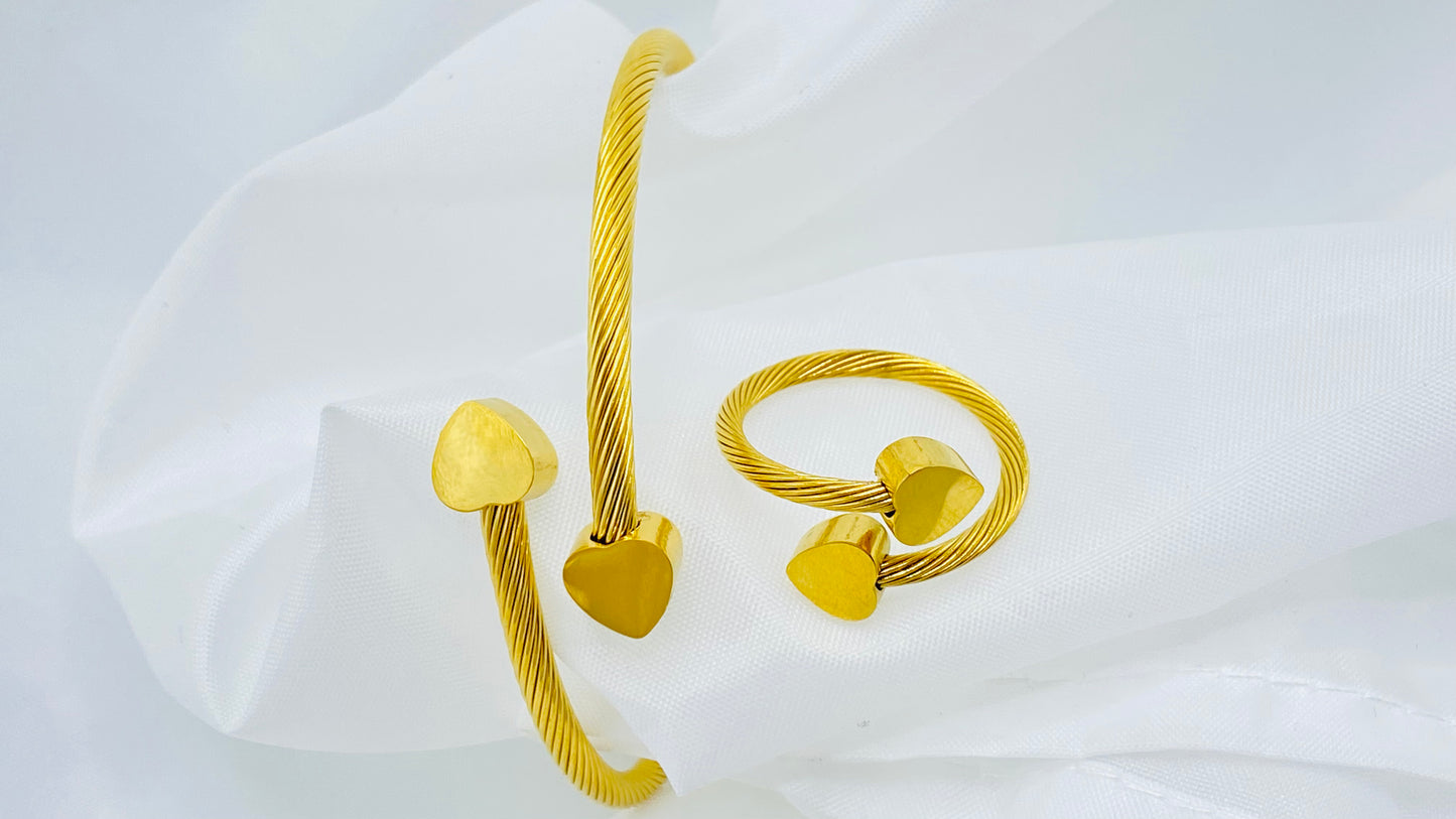 Heart Design Bracelet