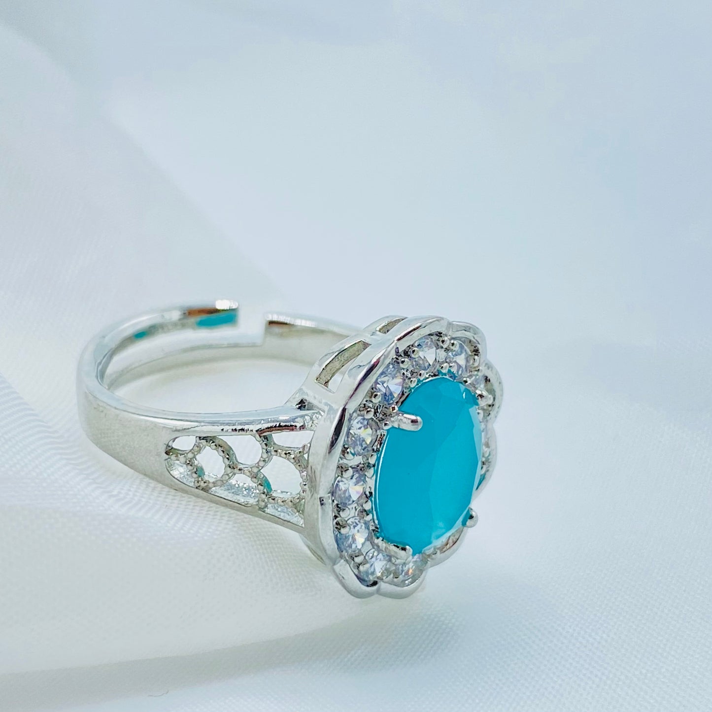 romantic-blue-opal-stone-ring