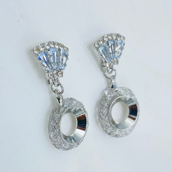  Vintage Clip-On Earrings