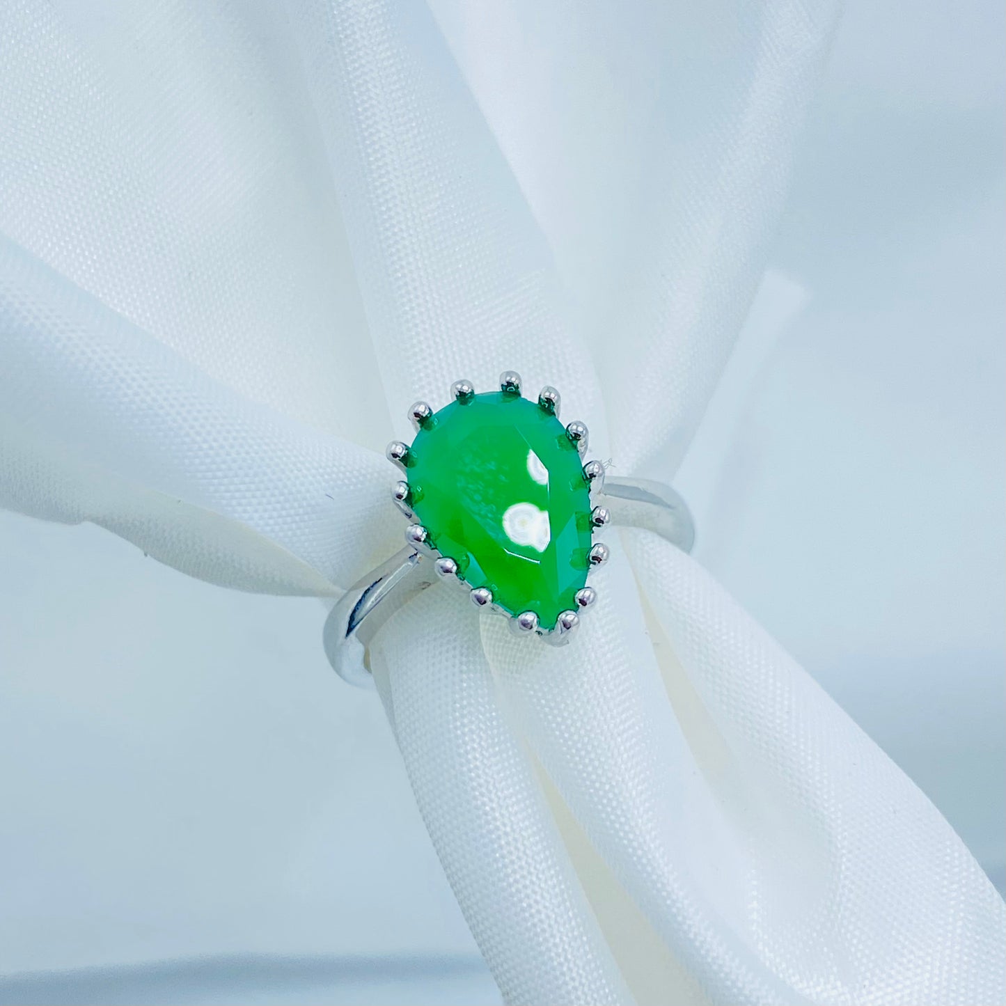 Sterling Silver Pear-Shaped Emerald Ring