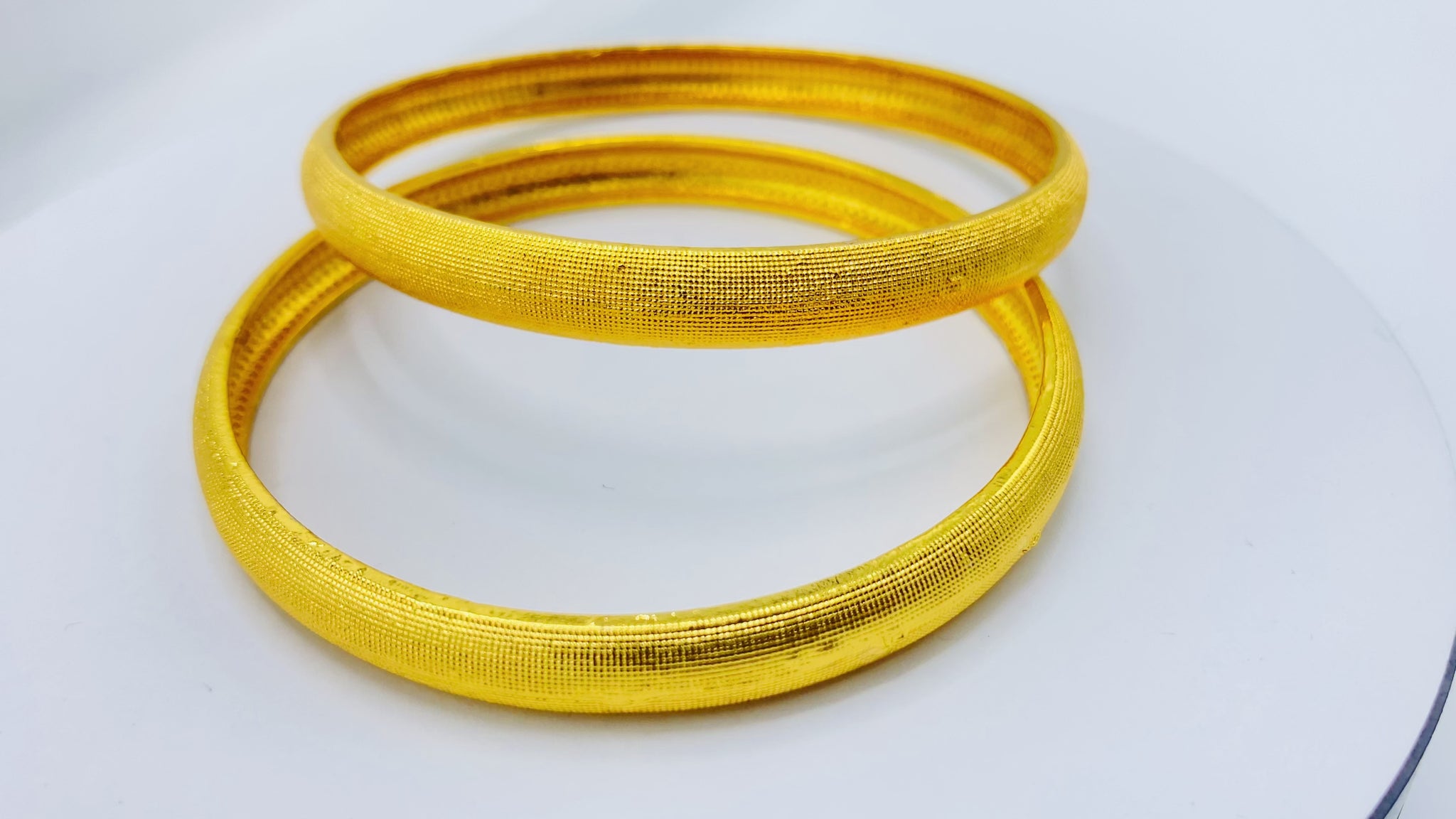 simple gold bangles