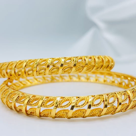 Kundan Bangles