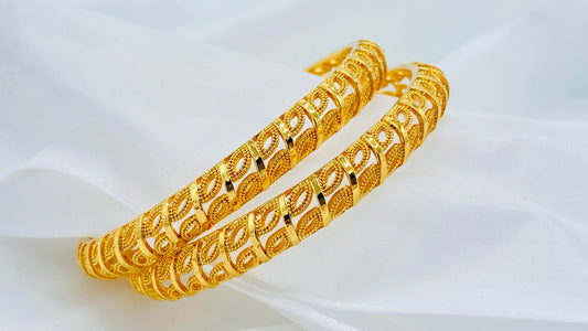 Kundan Bangles